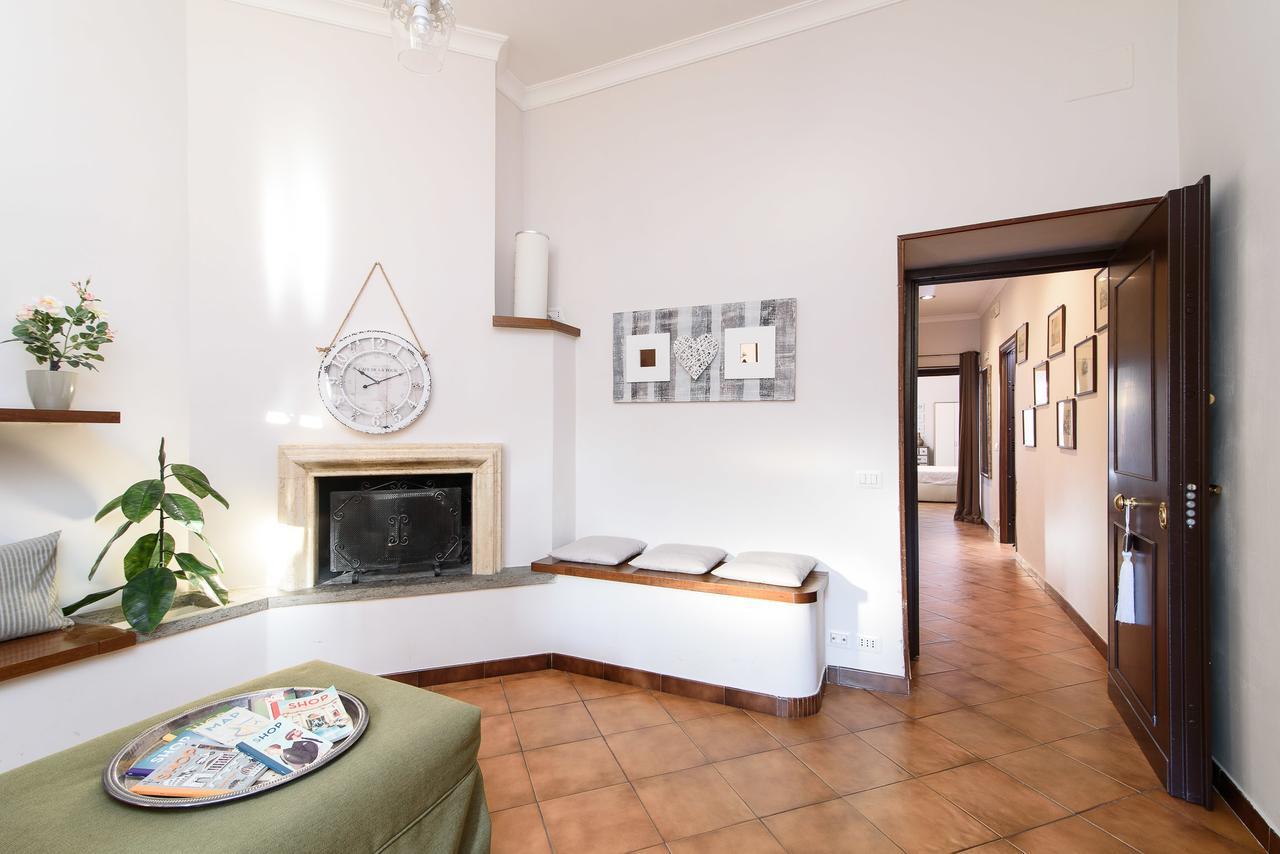 Finally Roma Apartment Esterno foto